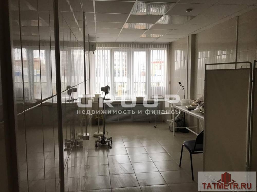 Продажа / Коммерческая / Office, Казань, проспект Ямашева, 30 000 000 Продается помещение по адресу Ямашева, 36. Характеристики: — площадь 400 кв.м; — 4 этаж; — есть лифт; — в помещении... - 16