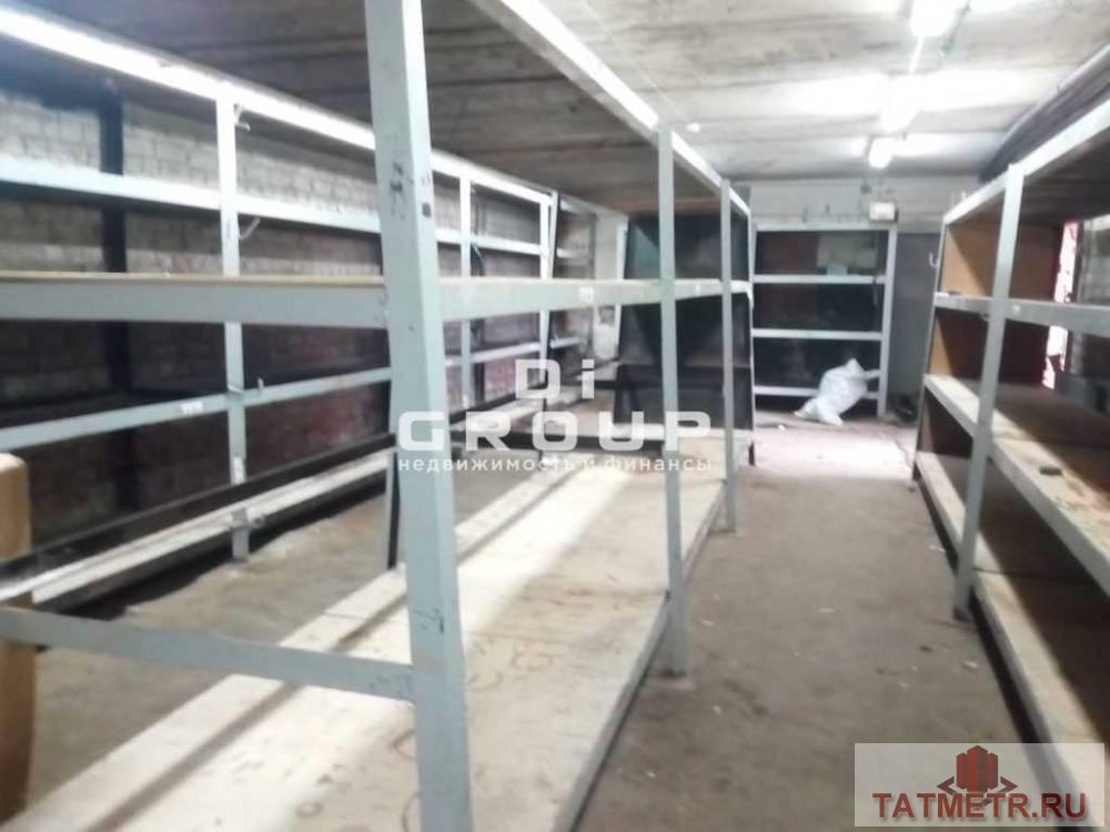 Аренда / Коммерческая / Warehouse, Казань, Горьковское шоссе, 30 000 Сдается производственно-складское отапливаемое помещение площадью 150 кв м, расположенное двухэтажном здании по...