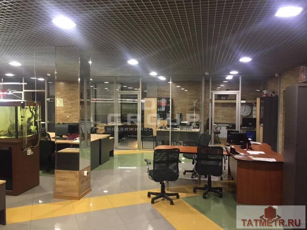Аренда / Коммерческая / Office, Казань, Сибирский тракт, 120 000 Сдается офисное помещение 206 м² на улице Сибирский Тракт. Основные характеристики: 2 этаж, отдельный вход. —...