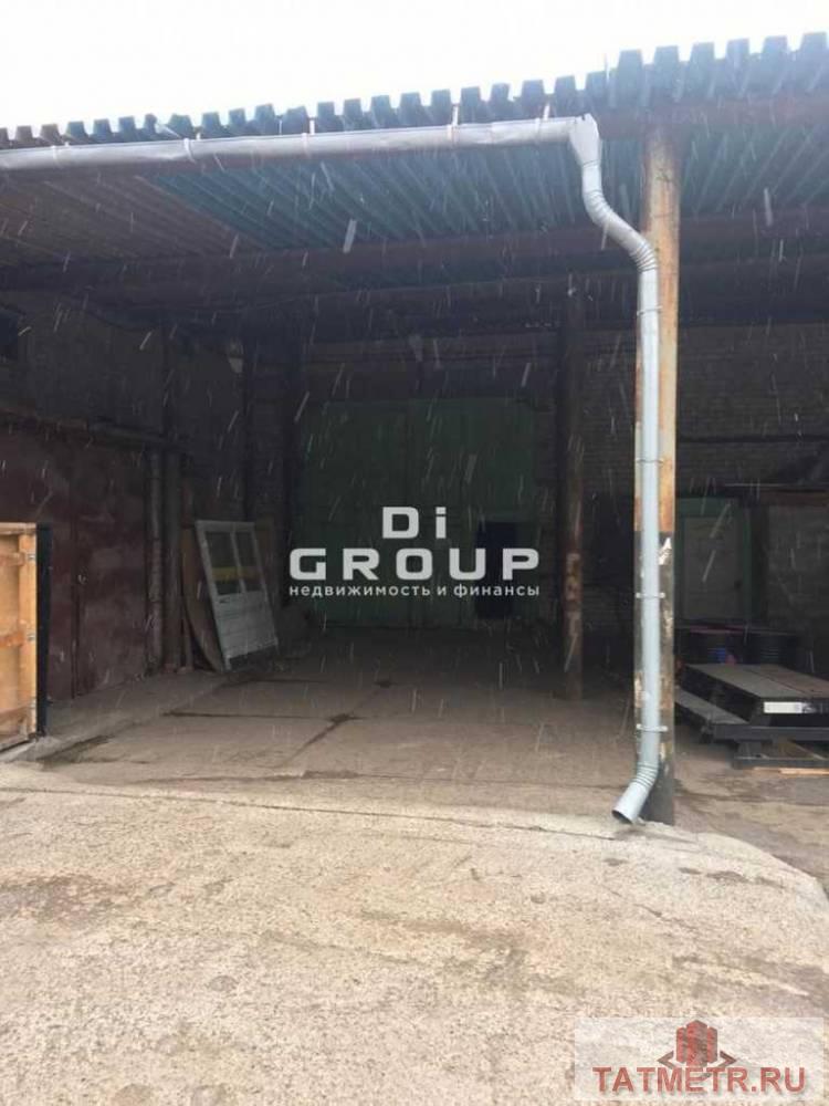 Аренда / Коммерческая / Warehouse, Казань, Портовая улица, 57 000 Сдаются в аренду неотапливаемые складские помещения площадью 356м — высота потолков 8м, — полы бетонные — бытовка...