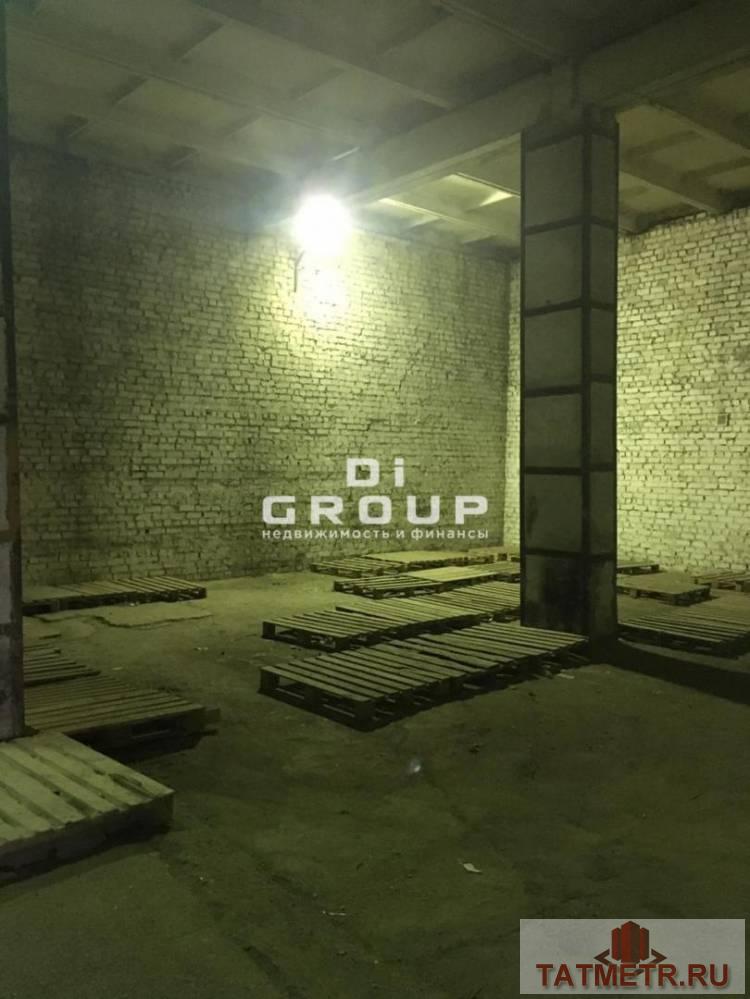 Аренда / Коммерческая / Warehouse, Казань, Портовая улица, 57 000 Сдаются в аренду неотапливаемые складские помещения площадью 356м — высота потолков 8м, — полы бетонные — бытовка... - 3