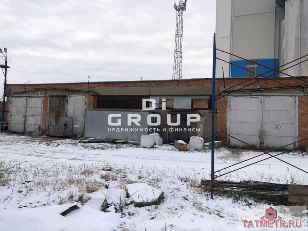 Аренда / Коммерческая / Warehouse, Казань, Северо-Западная улица, 32 000 Сдается складское теплое помещение 200 кв.м Основные характеристики: — Пол ровный бетон. — Высота помещения 5м. —...