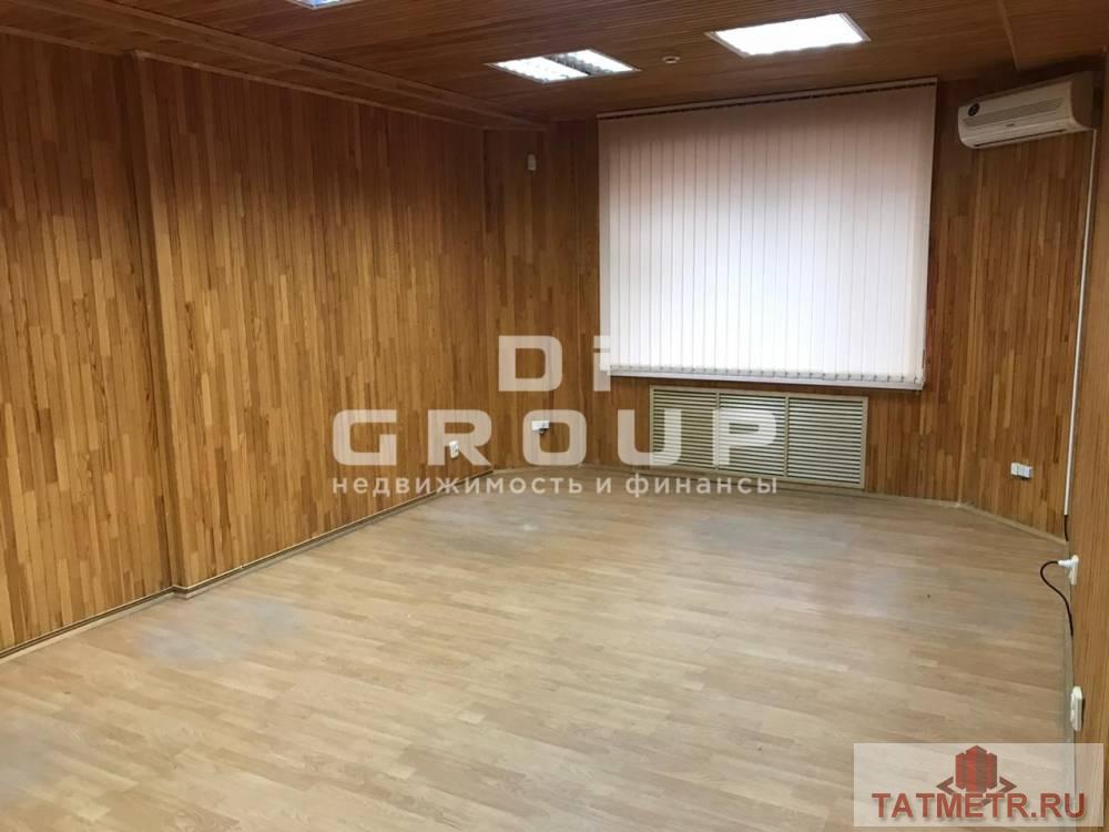 Продажа / Коммерческая / Office, Казань, улица Космонавтов, 7 900 000 Продается офисное помещение в Советском районе города Казань по улице Космонавтов. Удобное месторасположение, Рядом... - 10
