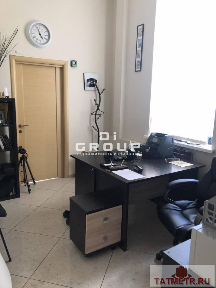 Аренда / Коммерческая / Office, Казань, улица Баумана, 32 000 Сдается офис 32 кв.м. на четвертом этаже торгово-офисного центра Свита Холл, расположенного на пешеходной улице. в... - 2