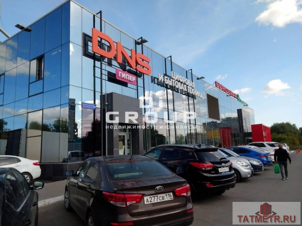 Продажа / Коммерческая / Retail, Казань, Краснококшайская улица, 355 000 000 Отдельно-стоящее здание рядом с торговым комплексом «Ягодная Слобода» . Введено в эксплуатацию в 2008 году. Торговый... - 1