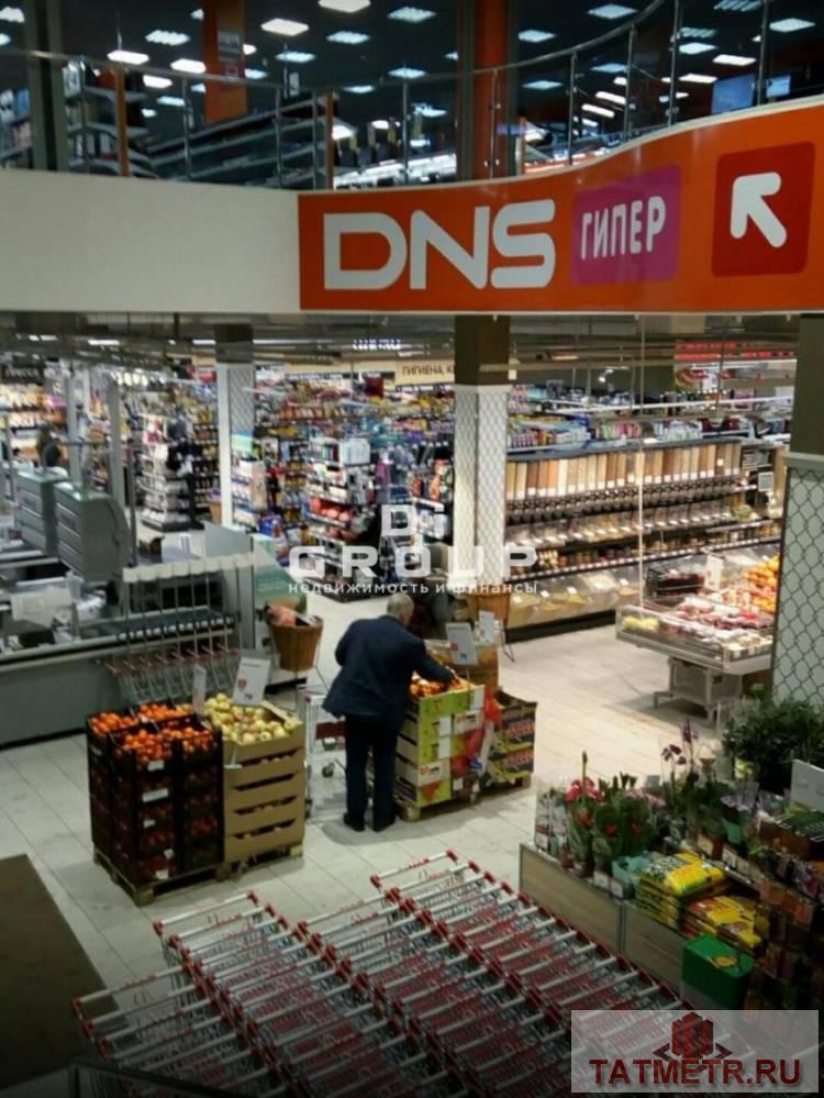 Продажа / Коммерческая / Retail, Казань, Краснококшайская улица, 355 000 000 Отдельно-стоящее здание рядом с торговым комплексом «Ягодная Слобода» . Введено в эксплуатацию в 2008 году. Торговый... - 5