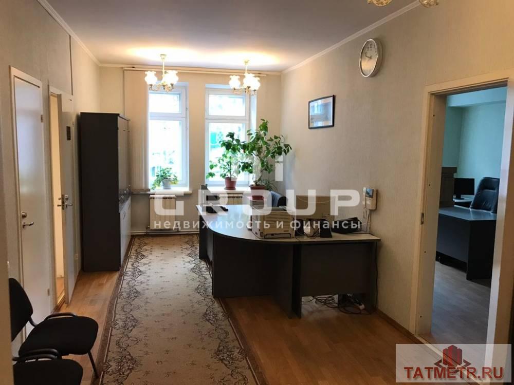 Коммерческая / Аренда / Офисы, Казань, улица Галиаскара Камала, 368 000 Сдается отдельно стоящее здание в Вахитовском районе, по ул. Галиаскара Камала, 53. Удобное месторасположение, Рядом... - 12