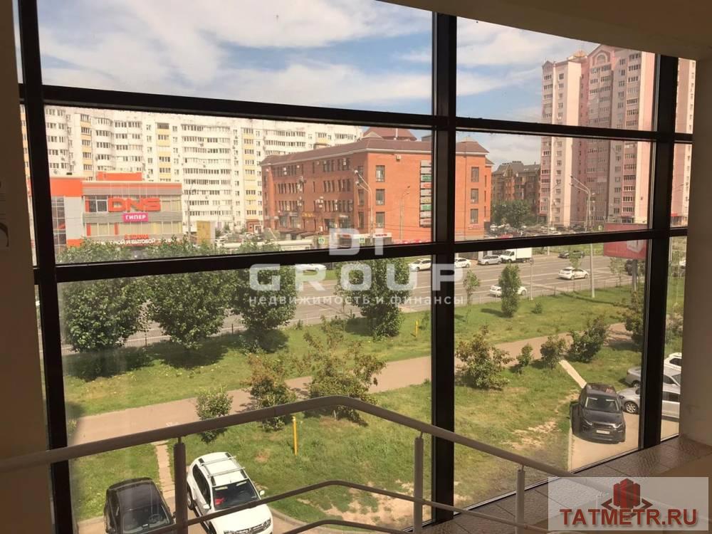 Аренда / Коммерческая / Office, Казань, Чистопольская улица, 23 036 Сдаются в аренду офис площадью 32 кв.м. на 2-м этаже офисного здания на Чистопольской 22. Характеристики: — кабинеты... - 4