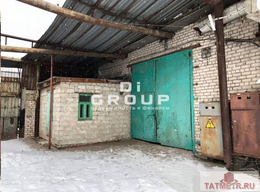 Аренда / Коммерческая / Warehouse, Казань, Портовая улица, 60 000 Сдаются в аренду неотапливаемые складские помещения площадью 400м высота потолков 4м, имеются офисные помещения....