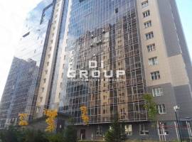 Продается помещение в ЖК «Романтика» общей площадью 240,4кв.м....