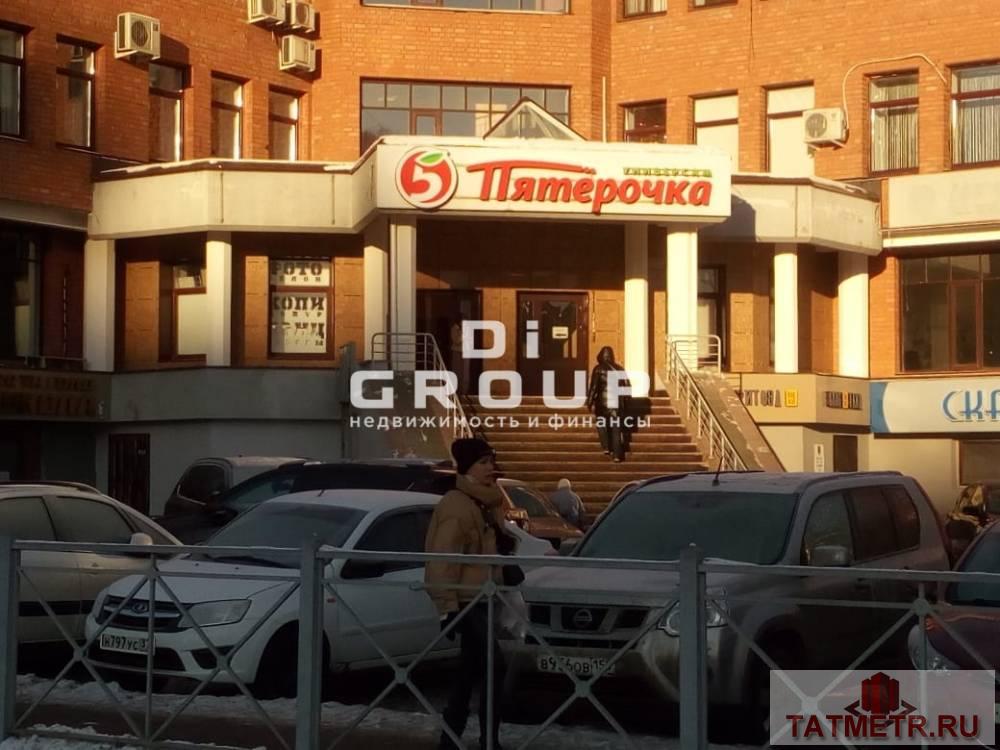 Аренда / Коммерческая / Free purpose, Казань, Чистопольская улица, 37 500 Сдам помещение 15 кв м на первом этаже торгово-административного здания АРГО. Помещение расположено прямо на общем...