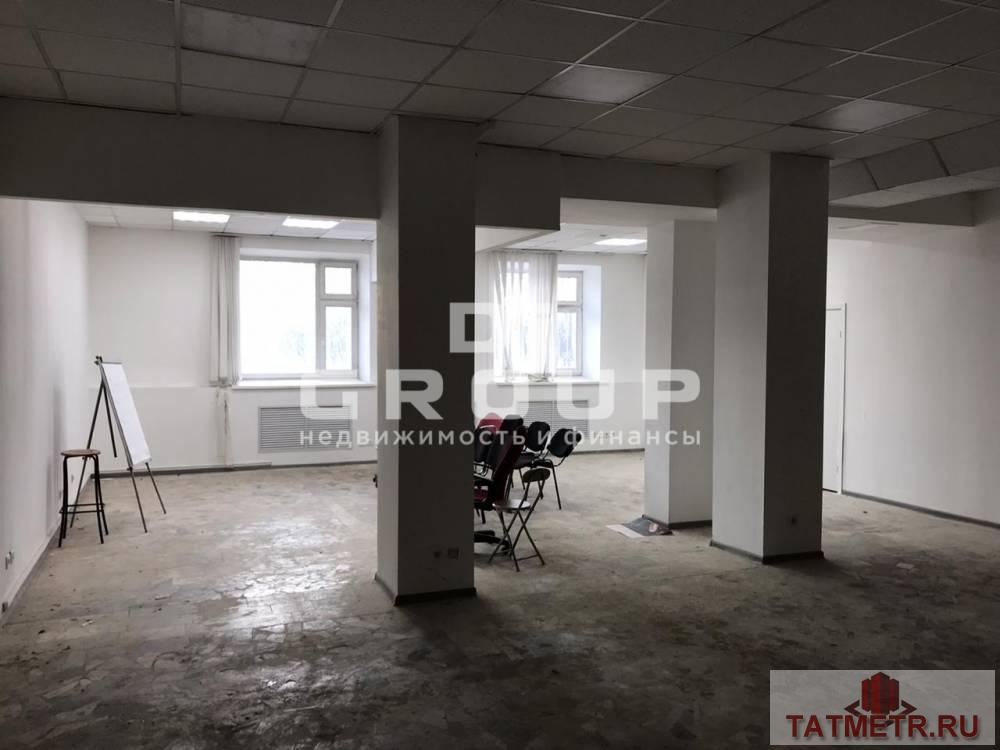 Аренда / Коммерческая / Retail, Казань, улица Карима Тинчурина, 249 992 Сдается торговое помещение. Общая площадь: 458.7 м2 — Помещение находится не далеко от остановки общественного... - 16