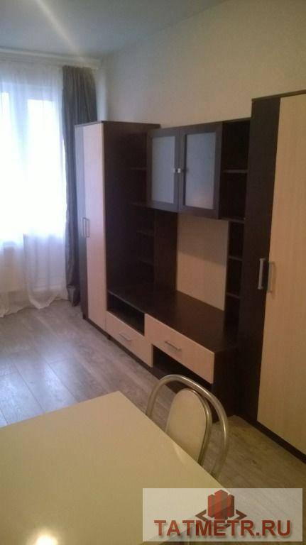 Аренда / Квартиры, Набережные Челны, Кол Гали бульвар, 8 000 Сдам 1 комнатную квартиру. Есть вся необходимая мебель и техника, сейф двери. Кухонная зона обустроена.Квартира...