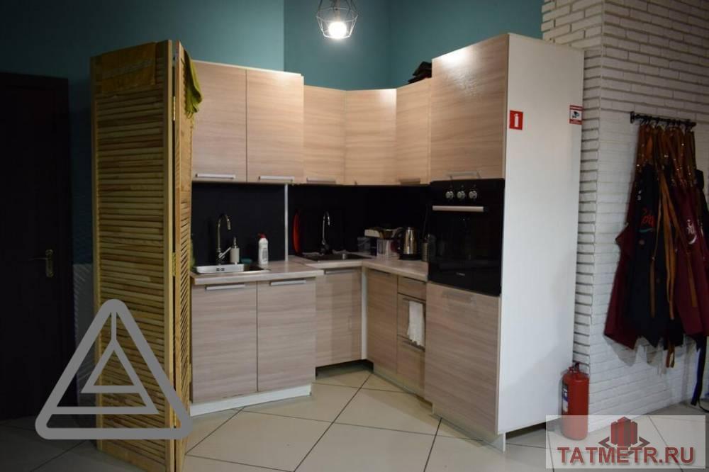 Продажа / Коммерческая / Retail, Казань, улица Баумана, 19 500 000 Продаются торговые помещения с Арендаторами на 1 этаже к КРЦ Родина , площадью 166 метров. Угловое помещение. Первая... - 7