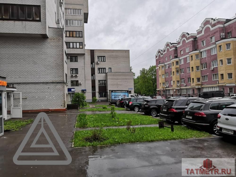 Аренда / Коммерческая / Free purpose, Казань, Гвардейская улица, 60 000 Сдается помещение свободного назначения по адресу Гвардейская 16б. В удовлетворительном состоянии. В помещении: —...