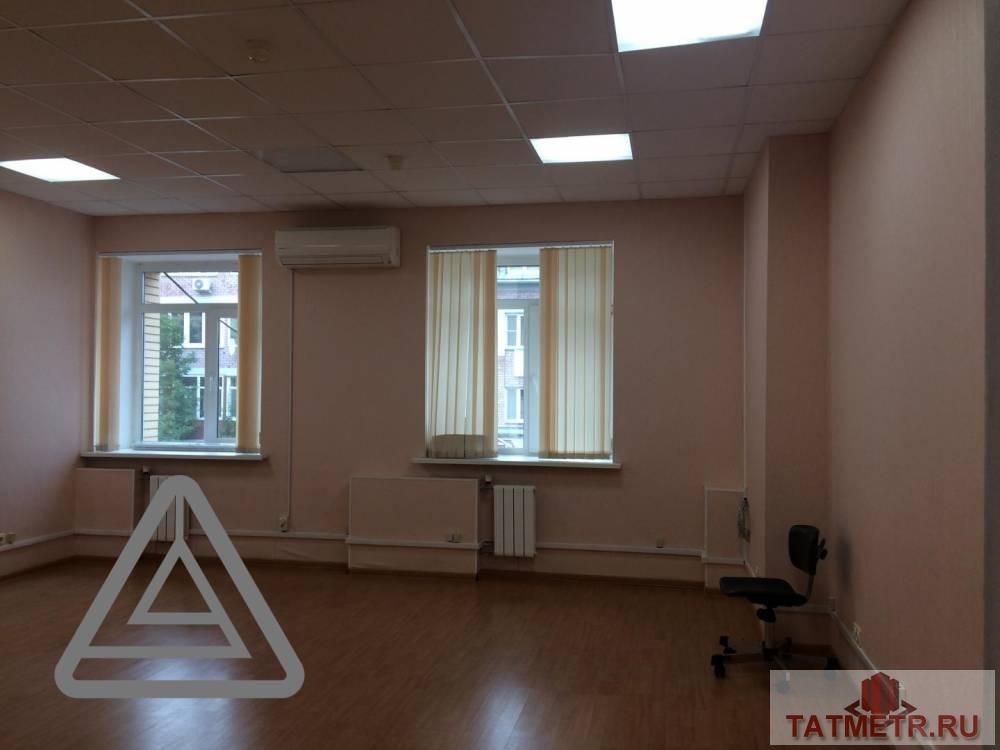 Коммерческая / Аренда / Офисы, Казань, улица Бутлерова, 24 570 Сдается офисное помещение по адресу: Бутлерова? 21. В хорошем состоянии площади комнат от,35.1квм, 37.7 квм ,38.1... - 12