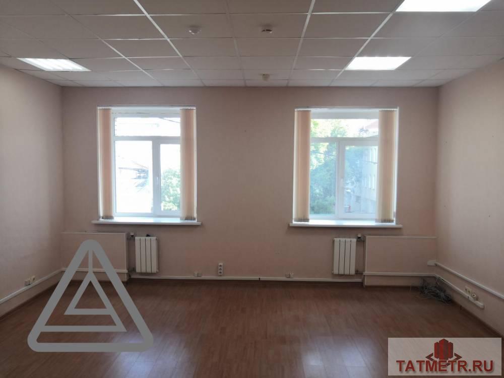 Коммерческая / Аренда / Офисы, Казань, улица Бутлерова, 24 570 Сдается офисное помещение по адресу: Бутлерова? 21. В хорошем состоянии площади комнат от,35.1квм, 37.7 квм ,38.1... - 2