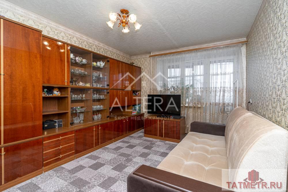 Продажа / Квартиры, Казань, улица Побежимова, 3 399 000 Ул. Побежимова д.17 продам 1-комнатную квартиру, площадь 33,8 кв. м. на 8/9. Комната квадратной формы с нишей,... - 3
