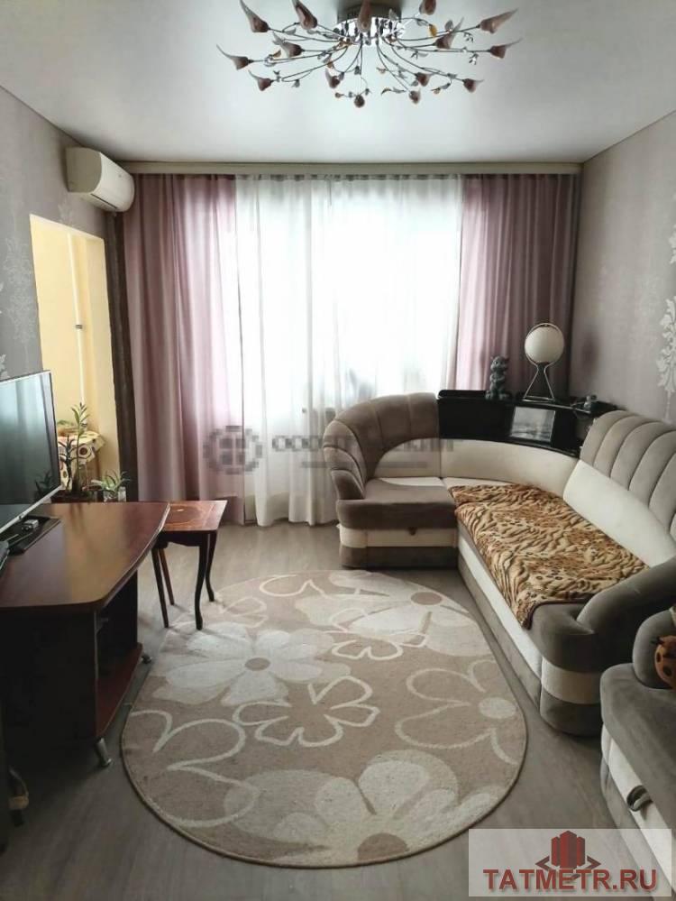Продажа / Квартиры, Казань, улица Маршала Чуйкова, 4 300 000 Продаю 2х комнатную в Ново-Савиновском районе, ул.Чуйкова. Квартира светлая и уютная, с хорошим ремонтом.Натяжные...