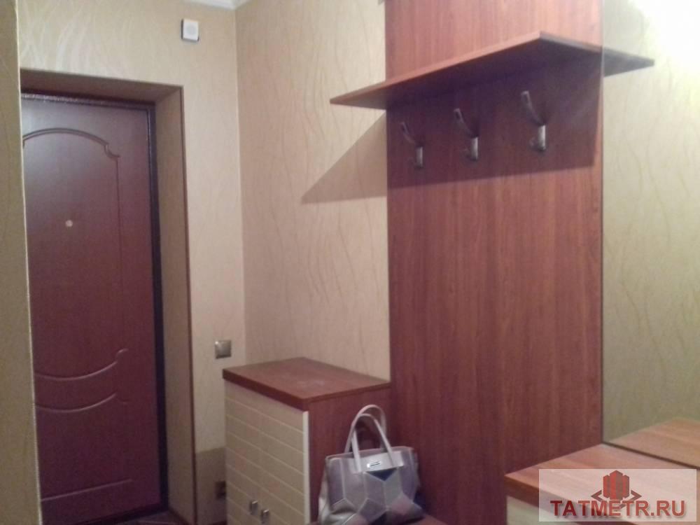 Продажа / Квартиры, Зеленодольск, Королева улица, 2 250 000 Продается отличная квартира в г. Зеленодольск. Комната большая, светлая, теплая, потолок натяжной. На кухне новый... - 4