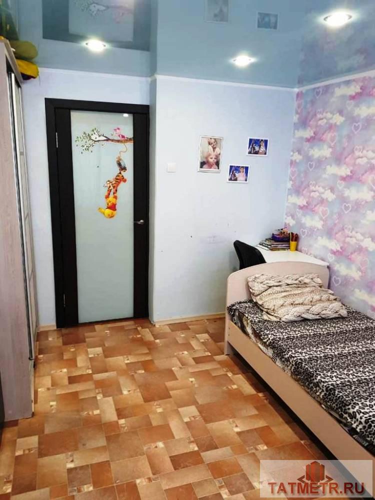 Продается шикарная двухкомнатная квартира в отличном районе г. Зеленодольск. Квартира уютная, светлая в отличном... - 4