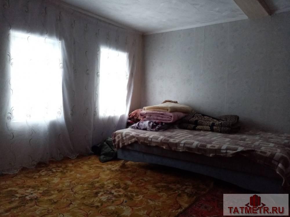 Продажа / Жилая / Дом с участком, Зеленодольск, Гаринская улица, 1 420 000 ПРОДАЕТСЯ хороший, бревенчатый дом в г. Зеленодольск в отличном месте. В доме просторная комната, кухня, вода...