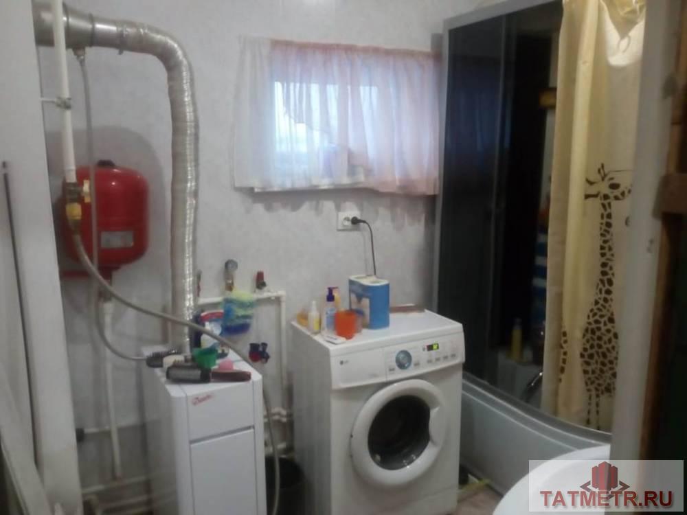 Продажа / Жилая / Дом с участком, Зеленодольск, Чапаева улица, 2 999 000 Продается замечательный дом в городе Зеленодольск. Дом просторный, светлый, уютный, бревенчатый и с кирпичным... - 4