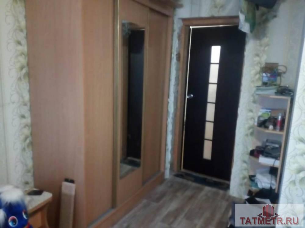 Продажа / Жилая / Дом с участком, Зеленодольск, Чапаева улица, 2 999 000 Продается замечательный дом в городе Зеленодольск. Дом просторный, светлый, уютный, бревенчатый и с кирпичным... - 5