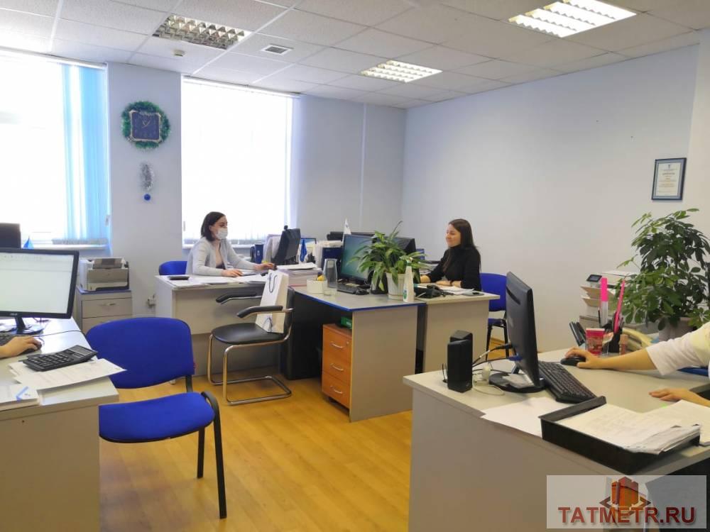 Продажа / Коммерческая / Office, Казань, улица Николая Столбова, 32 000 000 Продается офисное помещение 402,2 кв.м., в офисном центре, расположенном по улице Николая Столбова, 2, в Вахитовском... - 9