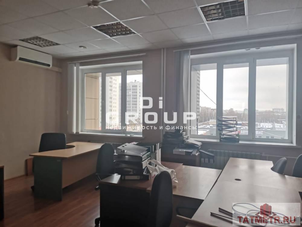 Продажа / Коммерческая / Office, Казань, улица Маршала Чуйкова, 210 000 000 Предлагается к продаже административно- офисное здание по ул.Чуйкова. Характеристики: — отдельно стоящее здание; — 1... - 11