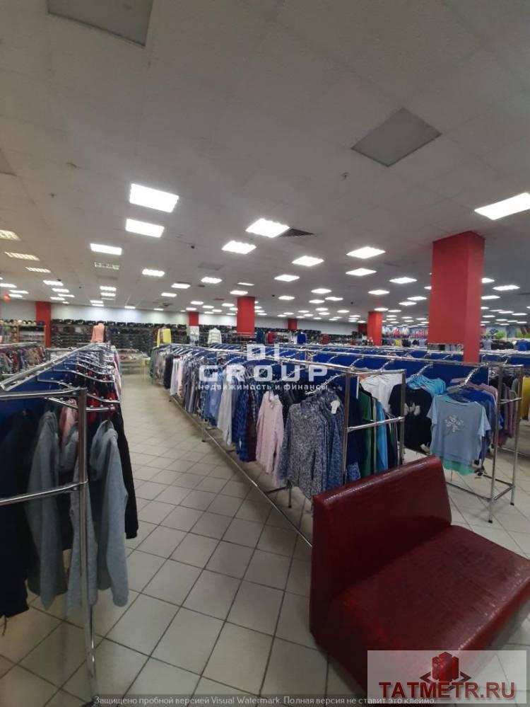 Продажа / Коммерческая / Retail, Казань, Минская улица, 85 000 000 Продается торговая площадь в ТЦ «Азино» по ул. Минская. — Помещение находится на первом этаже торгового центра....
