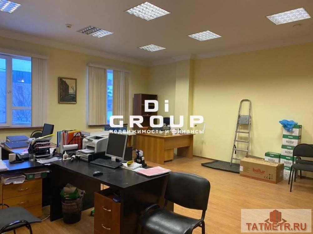 Аренда / Коммерческая / Office, Казань, улица Дзержинского, 22 500 Сдается офис на первой линии из двух кабинетов на втором этаже. В отличном состоянии. В историческом центре города.... - 4