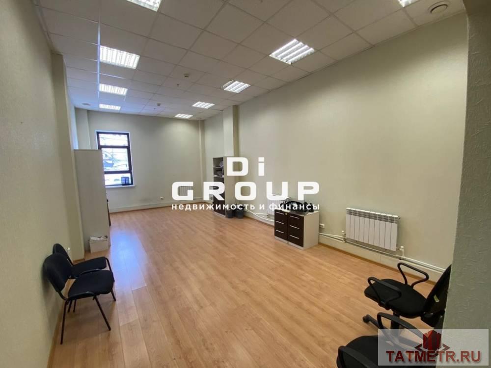 Продажа / Коммерческая / Office, Казань, улица Пушкина, 15 000 000 Сдается блок офис в центре города 219кв. Подходит под любой вид деятельности. Кабинет оборудован системой ОПС .... - 8