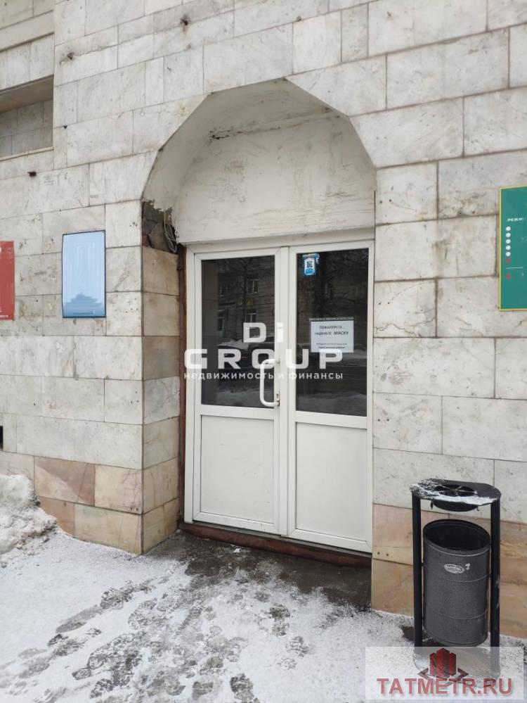 Аренда / Коммерческая / Free purpose, Казань, улица Декабристов, 28 800 Сдаю помещение любого назначения на первом этаже 36 кв.м. по улице Декабристов,д.160/40 Особенности: —Помещение... - 1