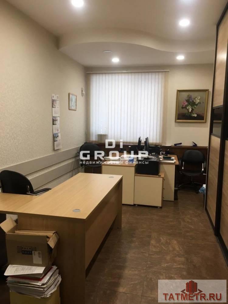 Коммерческая / Аренда / Офисы, Казань, улица Академика Губкина, 160 000 Полностью независимое встроено-пристроенное помещение, расположенное на первой линии улицы Губкина. Удобная... - 1