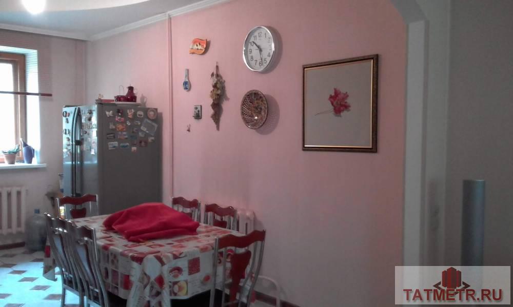 Продажа / Дома и коттеджи, Казань, Султана Габаши улица, 10 300 000 Представляем Вашему вниманию, великолепный коттедж, который находится в жилом массиве Советского района г.Казани по... - 1