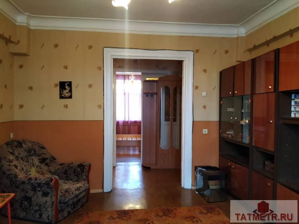 Продается 4-комн. квартира, площадью 90 м2 в 8 мин. транспортом от м.Суконная слобода, район Советский. Возможен...