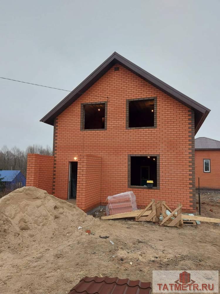 Продажа / Дома и коттеджи, село Гильдеево, Сельская улица, 3 500 000 Продается загородный дом 110 м2 на участке 6.3 сот. Дом из кирпича. Расположение: село Гильдеево. Двухэтажный дом,...