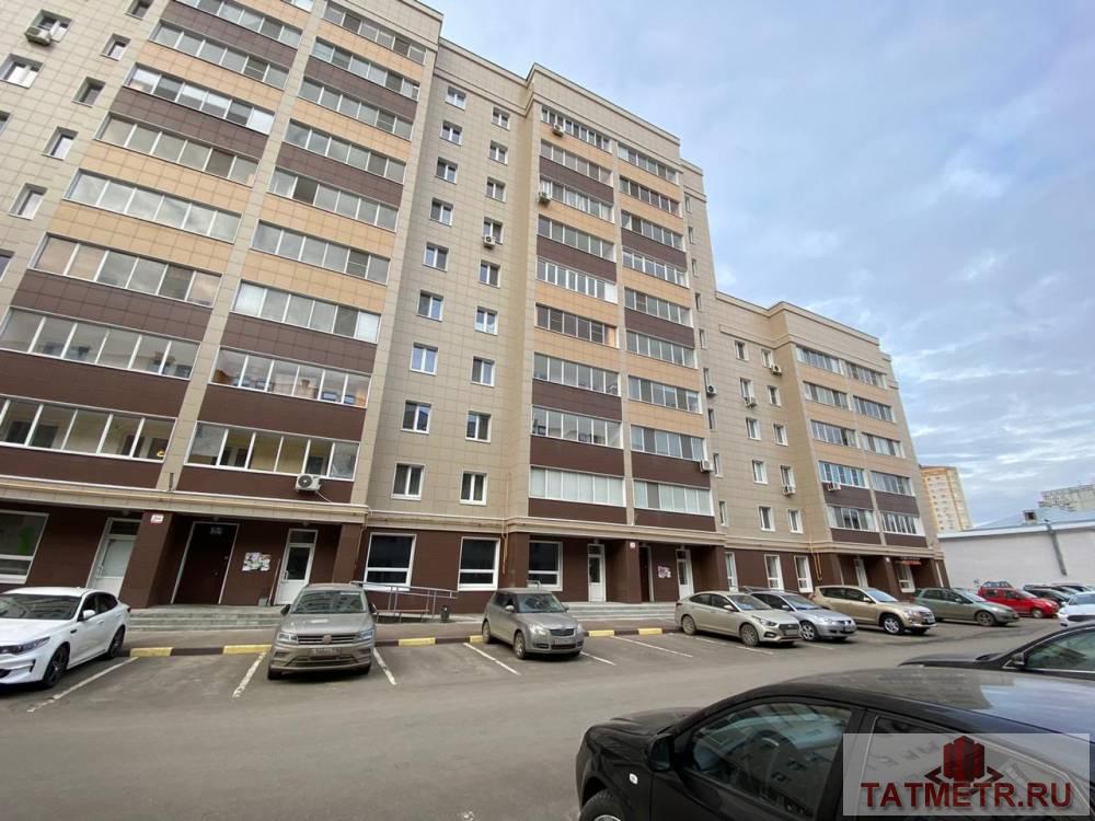 Продается 3-комн. квартира, площадью 68 м2 в 10 мин. пешком от м.Козья слобода, район Кировский. Возможен вариант... - 16