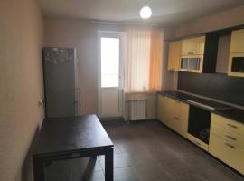 Продается 3-комн. квартира, площадью 84.5 м2 в 8 мин. транспортом...