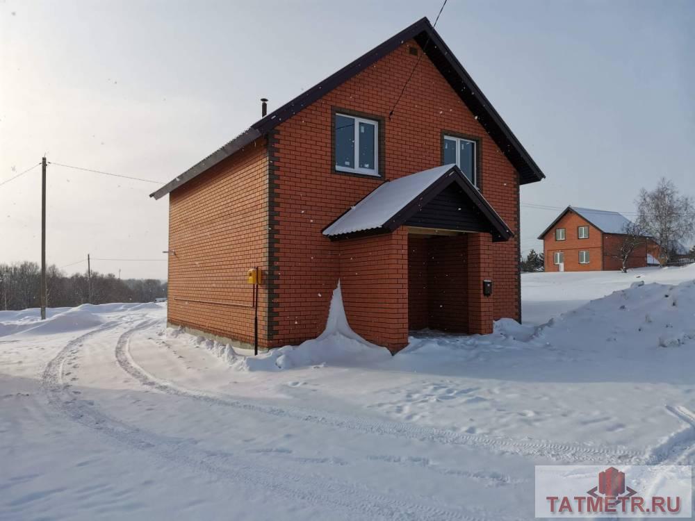 Продажа / Дома и коттеджи, село Гильдеево, Верхняя, 4 300 000 Продается загородный дом 124 м2 на участке 5 сот. Дом из кирпича. Расположение: село Гильдеево. Двухэтажный дом, без... - 1