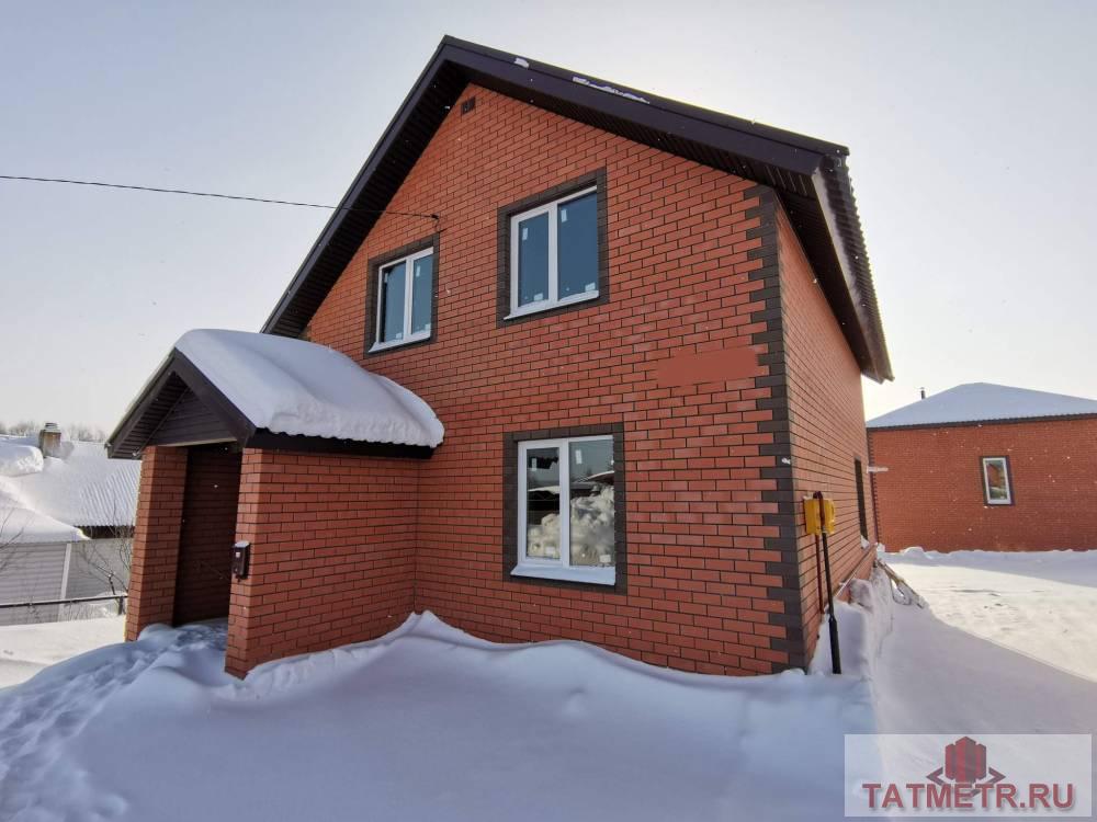 Продажа / Дома и коттеджи, село Гильдеево, Верхняя, 4 250 000 Продается загородный дом 114.7 м2 на участке 6 сот. Дом из кирпича. Расположение: село Гильдеево. Двухэтажный дом,...