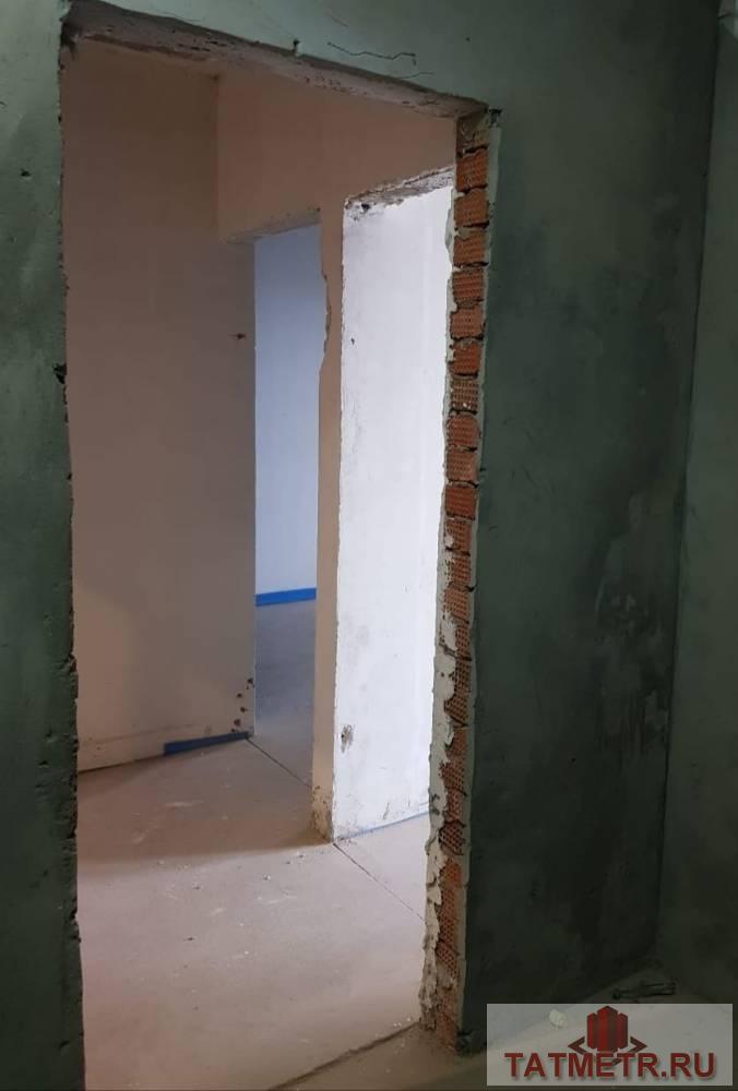 Продажа / Квартиры, Казань, Волкова, 5 600 000 Продается 1-комн. квартира, площадью 33 м2, район города - Вахитовский. Жилая площадь 15.24 м2, кухня 9.22 кв.м,... - 12