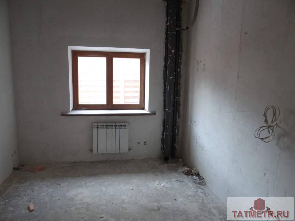 Продажа / Дома и коттеджи, Казань, Медицинский 1-й, 15 500 000 Продается загородный дом 362.8 м2 на участке 10 сот. Дом из кирпича. Расположение: Казань. Двухэтажный дом, требует... - 14