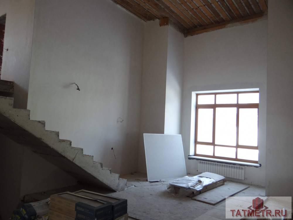 Продажа / Дома и коттеджи, Казань, Медицинский 1-й, 15 500 000 Продается загородный дом 362.8 м2 на участке 10 сот. Дом из кирпича. Расположение: Казань. Двухэтажный дом, требует... - 18