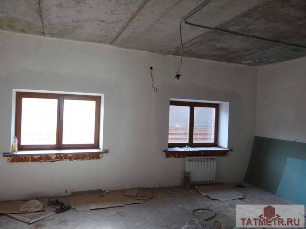 Продажа / Дома и коттеджи, Казань, Медицинский 1-й, 15 500 000 Продается загородный дом 362.8 м2 на участке 10 сот. Дом из кирпича. Расположение: Казань. Двухэтажный дом, требует... - 19