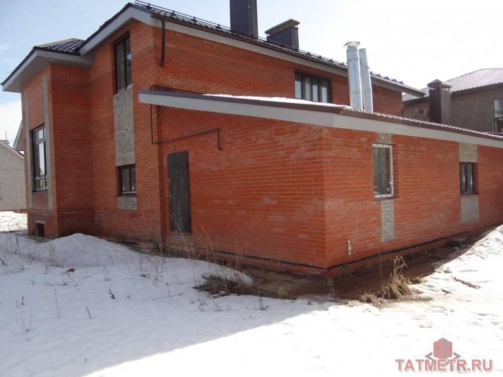 Продажа / Дома и коттеджи, Казань, Медицинский 1-й, 15 500 000 Продается загородный дом 362.8 м2 на участке 10 сот. Дом из кирпича. Расположение: Казань. Двухэтажный дом, требует... - 5