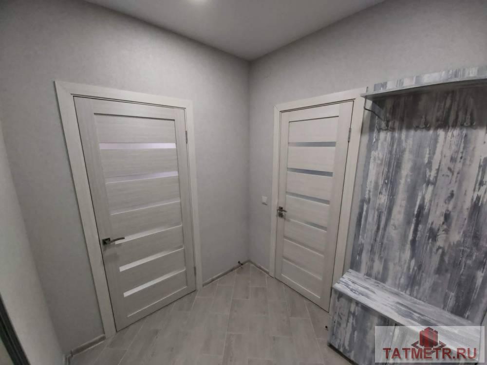 Продажа / Квартиры, Казань, Родины, 5 450 000 Продается 1-комн. квартира, площадью 42.8 кв.м в 6 мин. пешком от м.Горки, район города - Советский. Жилая площадь... - 12