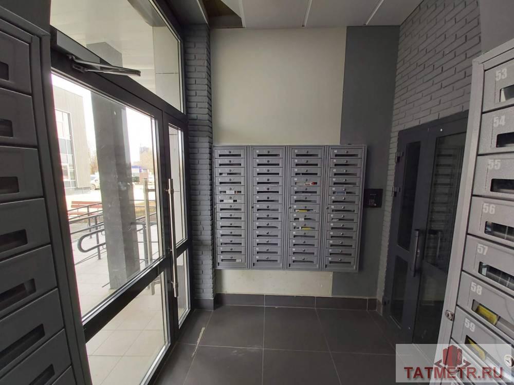 Продажа / Квартиры, Казань, Родины, 5 450 000 Продается 1-комн. квартира, площадью 42.8 кв.м в 6 мин. пешком от м.Горки, район города - Советский. Жилая площадь... - 22