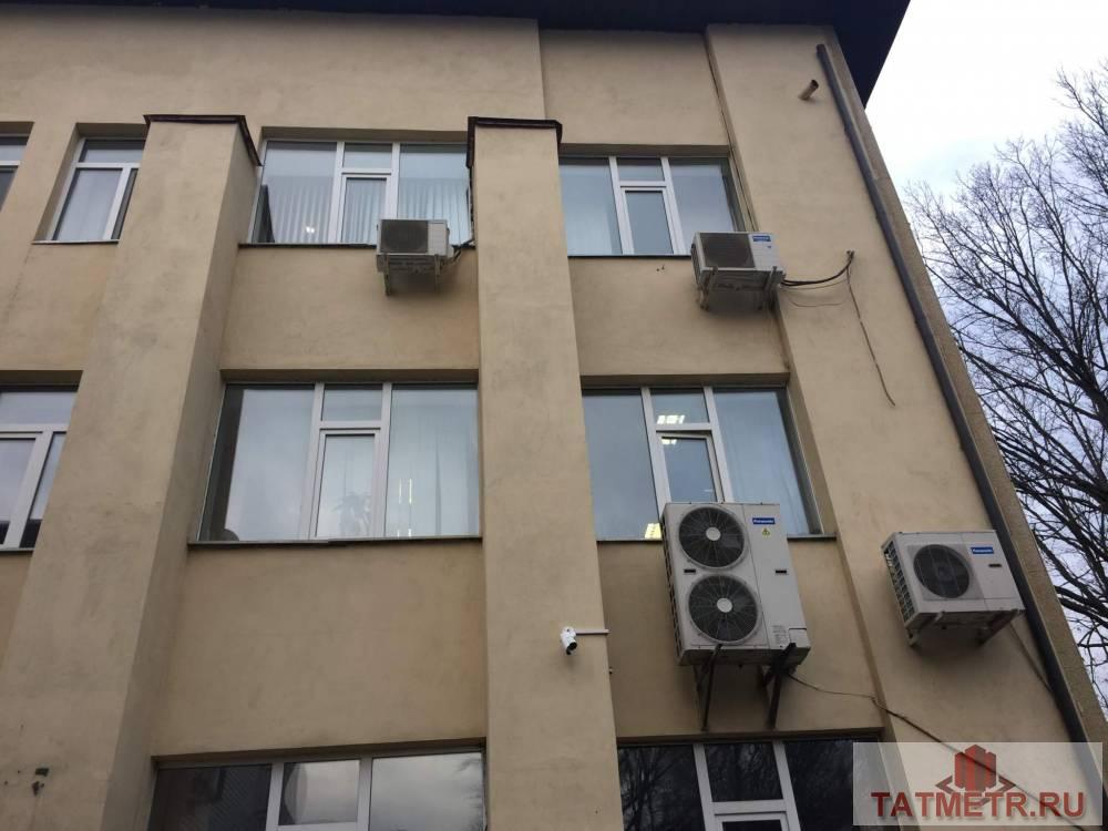 Продажа / Commercial / Free purpose, Казань, Братьев Касимовых улица, 64 392 742 Продаю офисное здание, площадью 2230.4 м2 в 4 мин. транспортом от м.Горки, район Советский, этажей в здании - 4.... - 18